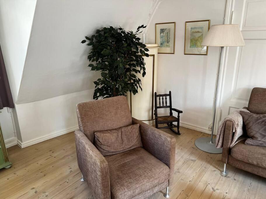 100 Kvadratmeter. Yderst Attraktivt Beliggenhed Apartment Copenhagen